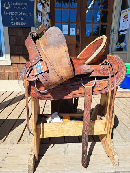15.5" Circle T Wade Ranch Western saddle