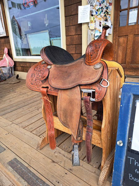 15" Martin Crown C Barrel Saddle