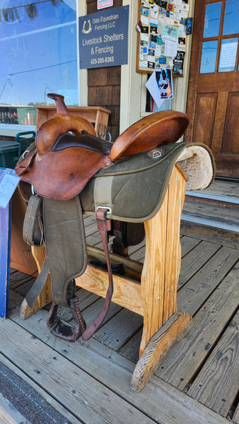 17" Fabtron Lightweight Trail Saddle