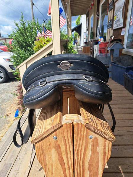 XL Wintec Pro Hart Australian Stock Saddle