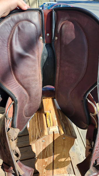 15.5" Circle Y Julie Goodnight Wind River Trail Saddle
