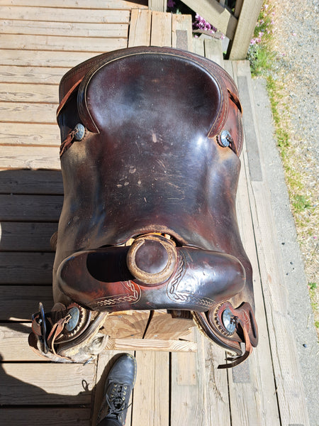 16.5" Brighton Saddlery Ranch Roping Saddle