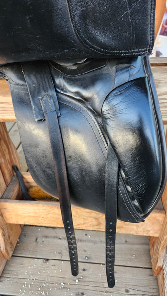 17.5" Rembrandt Dressage Saddle