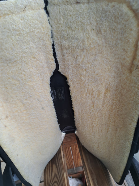 17" Wintec Western Trail Saddle