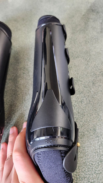 Medium NEW Crossfire Collection Hard shell Support boot