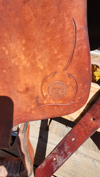 16" Oak Brand Leather Endurance Saddle