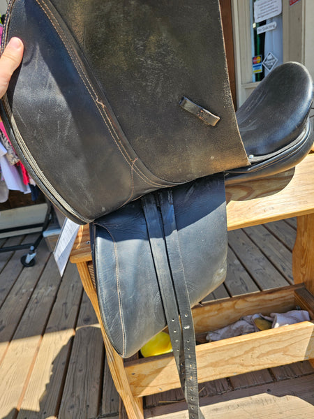 17" Collegiate Dressage Saddle