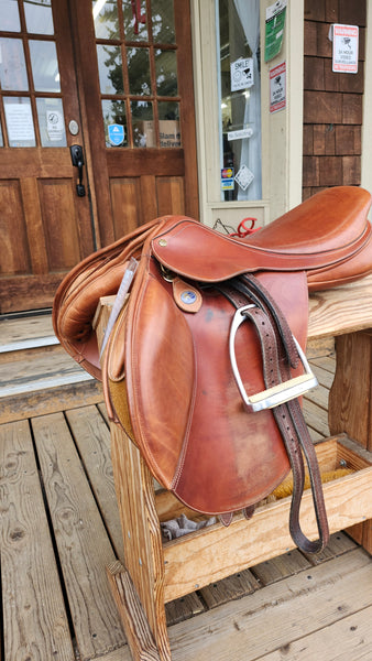 17" Bates Elevation H Close Contact Jumping Saddle