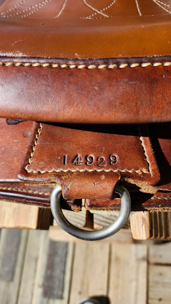 15" Sharon Saare Endurance Saddle