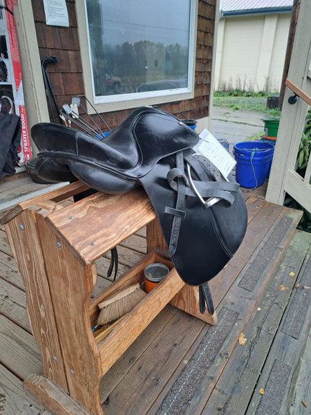 16.5" Paris Tack Dressage Saddle