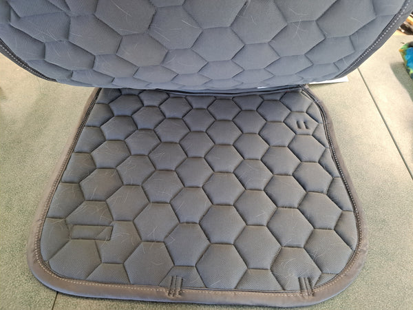 Eskadron No Slip Dressage Pad
