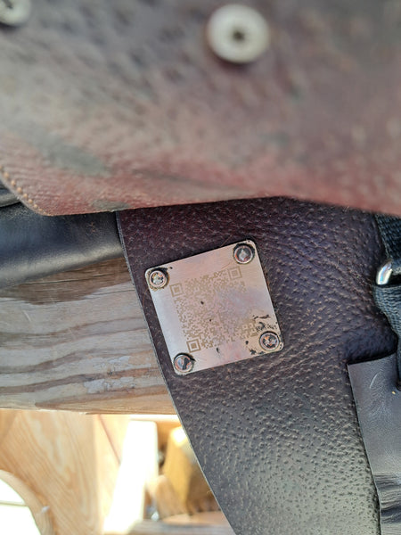 17.5" Voltaire Blue Infinite Jumping Saddle