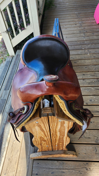 16" Crates Round Skirt Western Trail Saddle