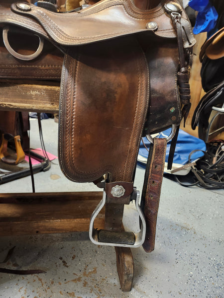 16" Ortho-Flex Trail Saddle