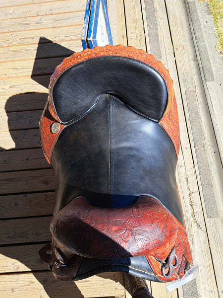 15.5" Bob Marshall Treeless Endurance Saddle