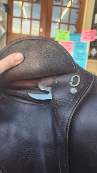 18" Antares Contact Jumping Saddle