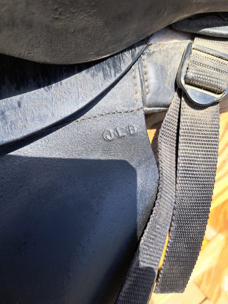 18" Schleese Ostergaard Dressage Saddle