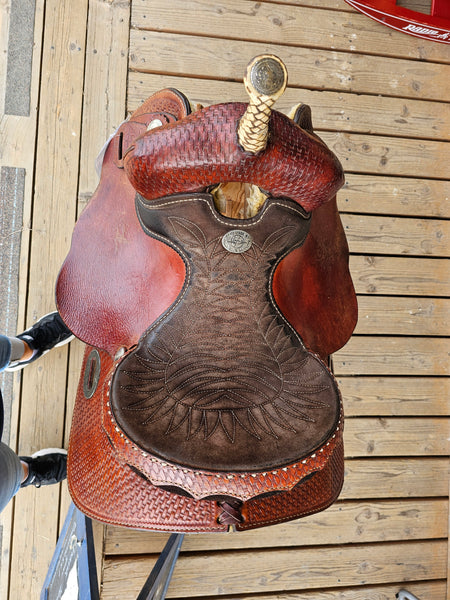 15" Longhorn Barrel Racing Saddle