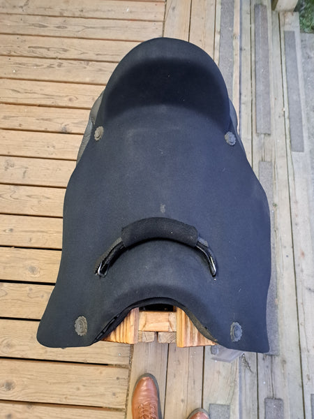 Mustang western soft ride treeless saddle