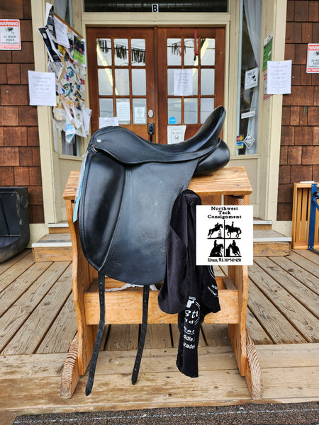 17.5" Custom Saddlery Laguna Dressage Saddle