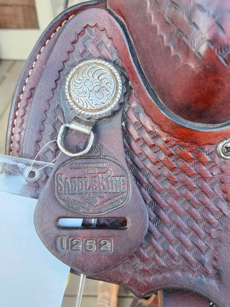 16" Saddle King Roper / All Around Saddle