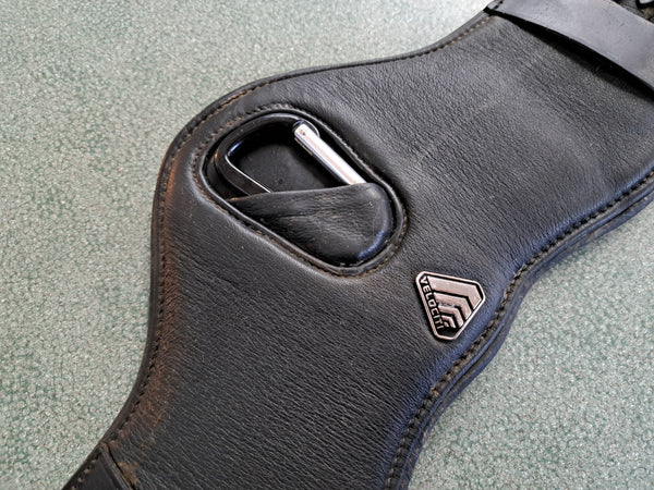 22" Velociti Dressage Girth