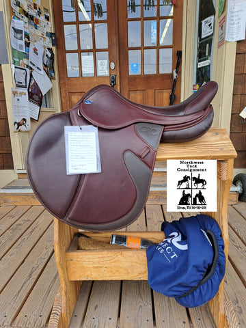 17.5" Connect Saddles Rialto SB Jump Saddle
