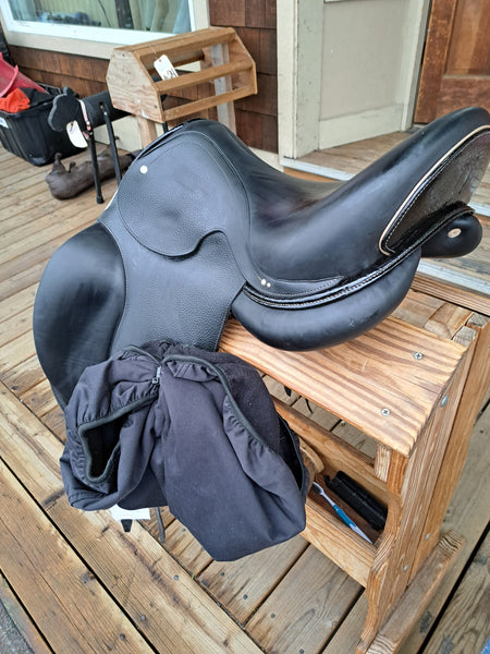 ON TRIAL 17.5" Custom Greg Allan Dressage Saddle