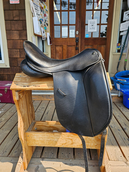 17.5" JRD Custom Dressage Saddle