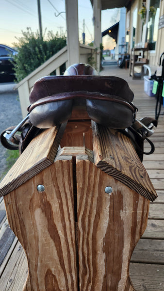16.5" Courbette Derby Jump Saddle