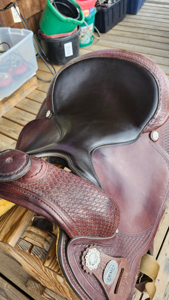 16" Crates Classic Reining Saddle