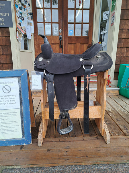 17" Wintec Western Trail Saddle