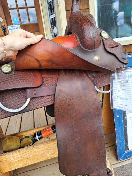 16" Bob's Custom Saddles Ranch Cutter