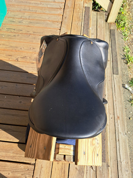 16.5" Macel Rafale S Monoquartier Jumping Saddle