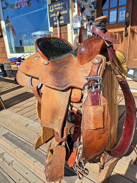 15" Stray Star Custom Roping Saddle Package