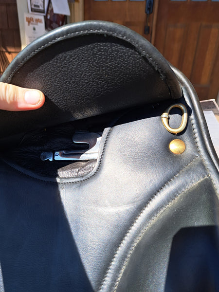 17" HDR Karla Monoflap Dressage Saddle