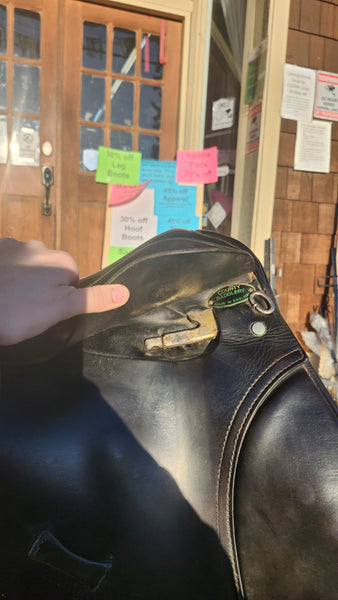 17" County Warmblood WB Dressage Saddle