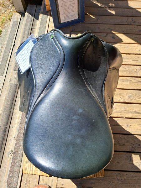 17" HDR Karla Monoflap Dressage Saddle
