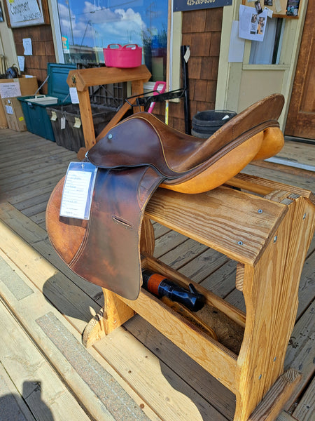 17" Crosby All Purpose Saddle