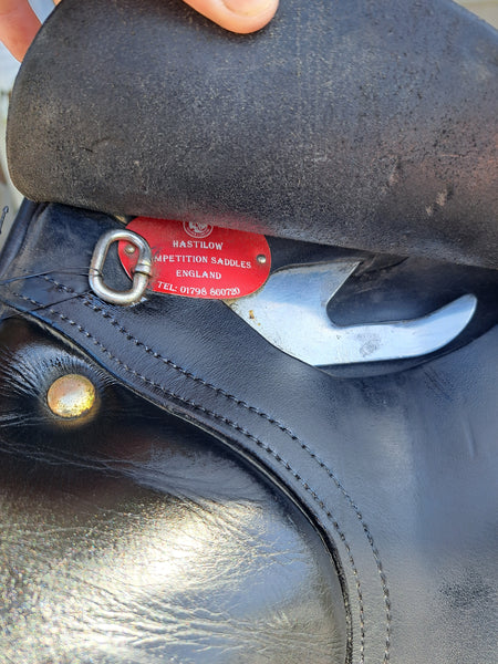 17.5" Hastilow Concept Dressage Saddle
