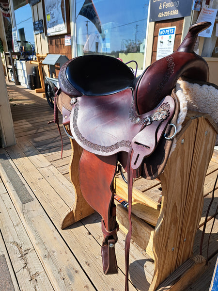 16" Circle Y High Horse Daisetta Trail Saddle