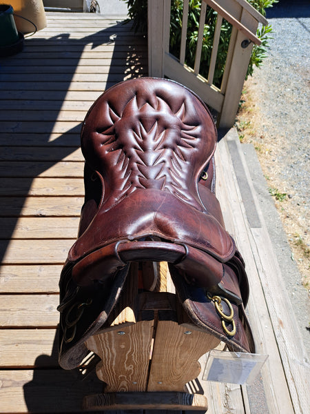 18" Tucker Montreal Trooper Saddle