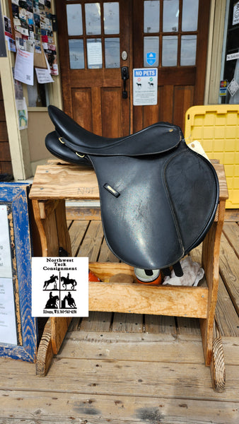 16.5" Wintec All Purpose English Saddle