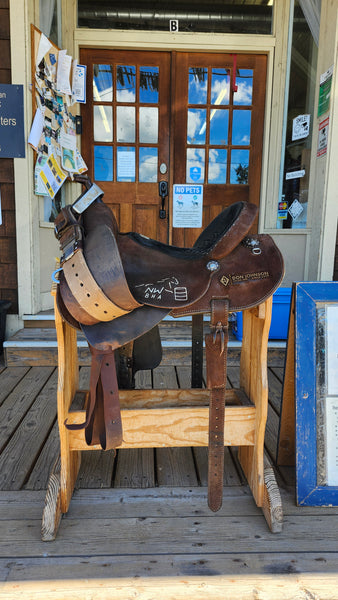 14.5" Double J Pozzi Wide Barrel Saddle