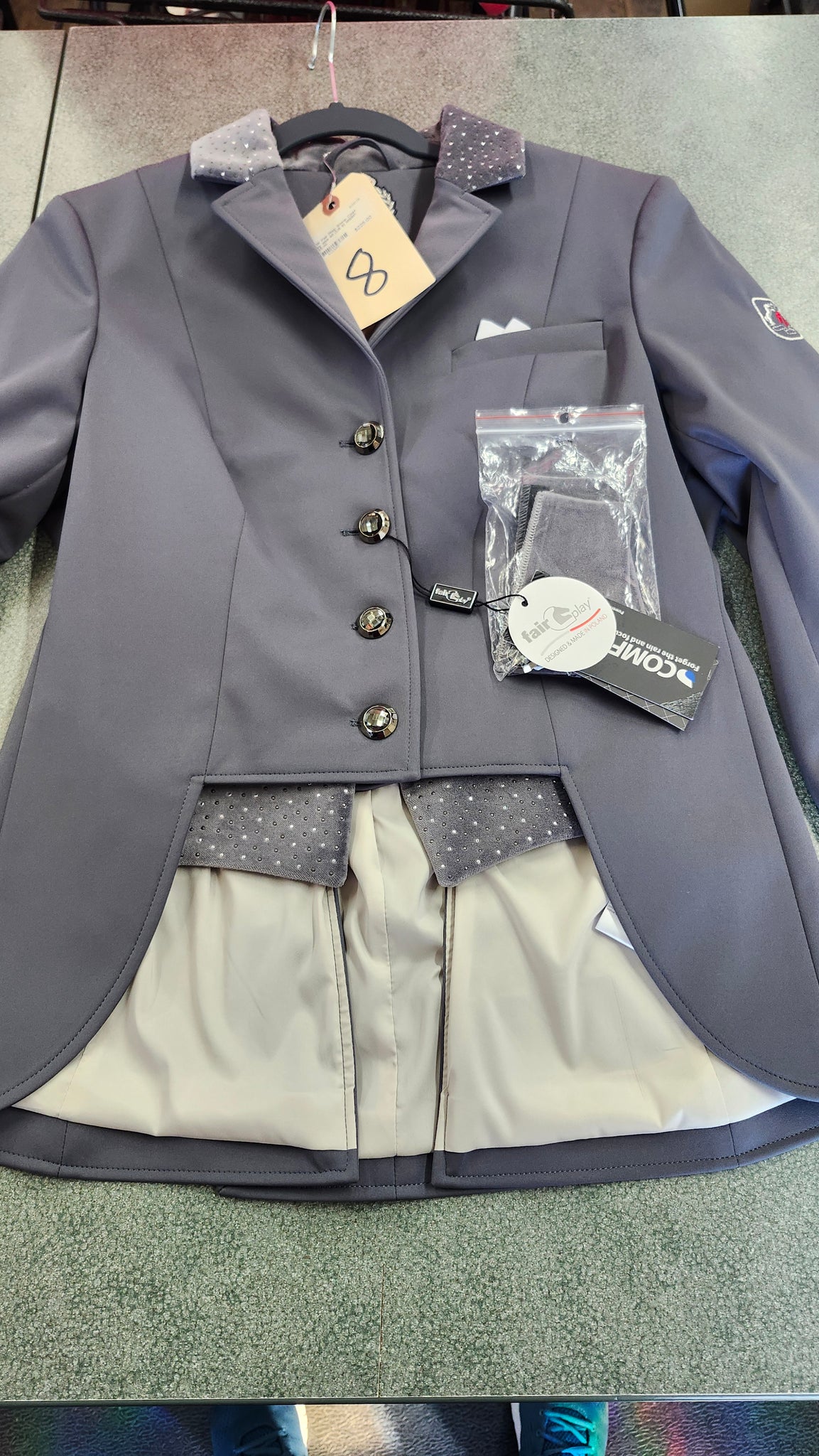 NEW Size 8 Fair Play Show Coat