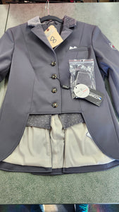 NEW Size 8 Fair Play Show Coat