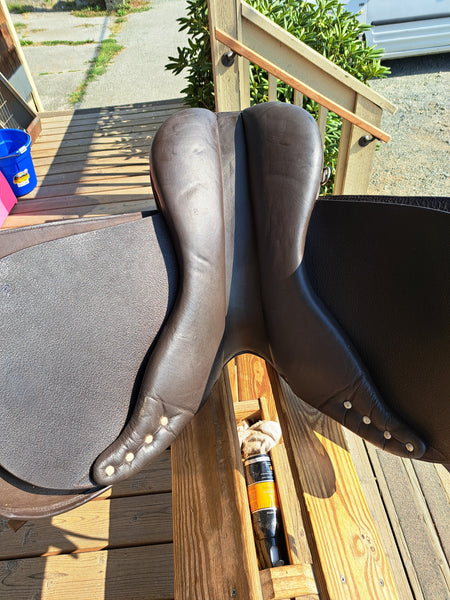 17.5" Derby Original All Purpose English Saddle