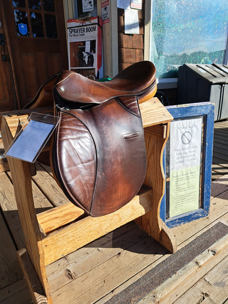 16.5" Crosby Olympia All Purpose English Saddle