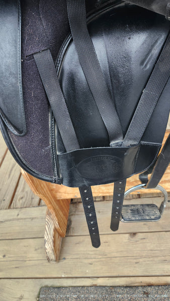 17.5" Bates Caprilli Dressage Saddle