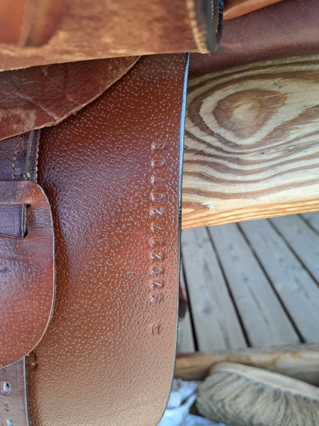 17.5" Collegiate Parfaire Close Contact Jump Saddle